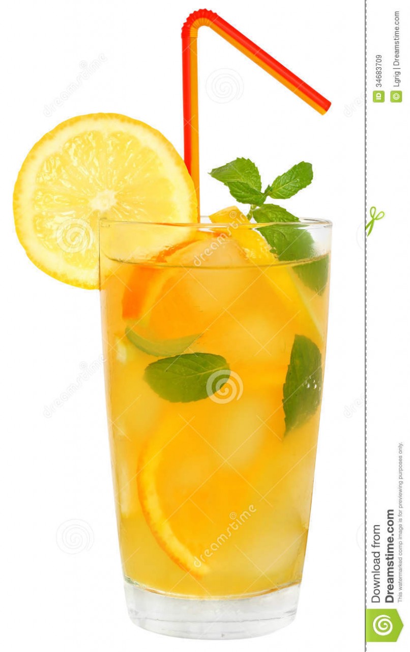 cocktail-met-sinaasappel-en-citroensap-34683709